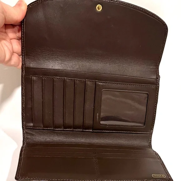Coach Madison Wallet Brown Leather - Picture 5 of 10